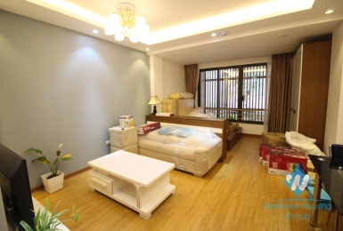 Brand new studio for rent near Hoang Cau lake, Dong Da district, Ha Noi
